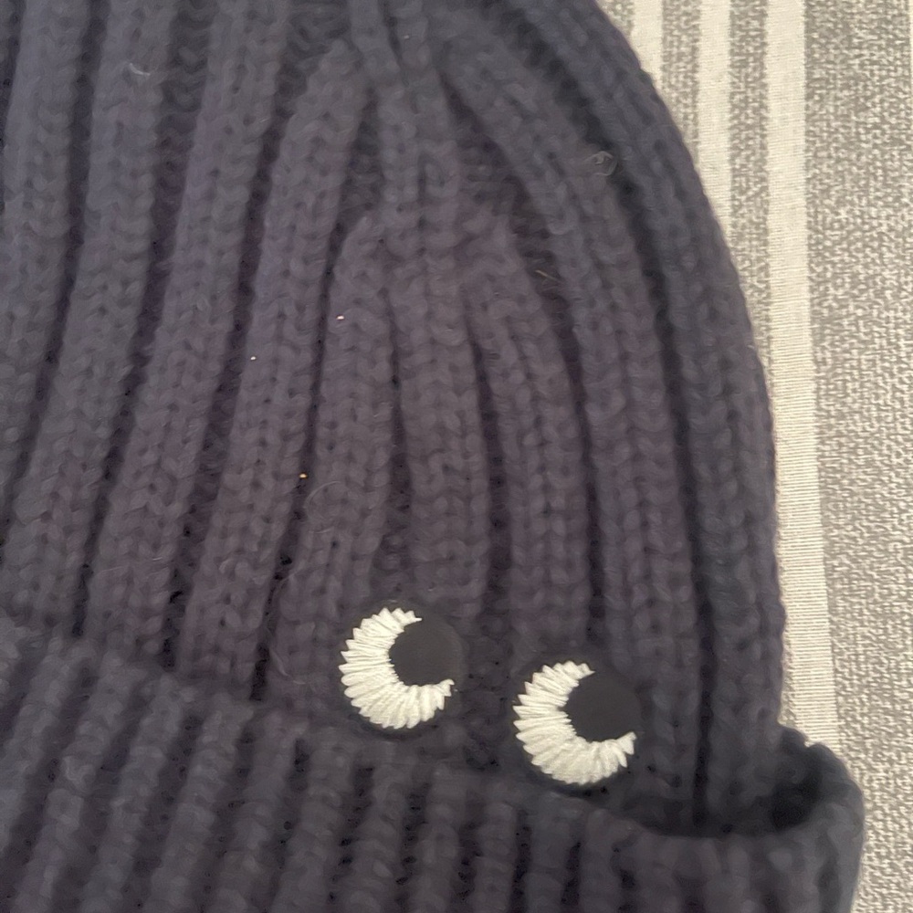 Anya Hindmarch beanie Uniqlo heattech wool blend unisex hat - Picture 2 of 5